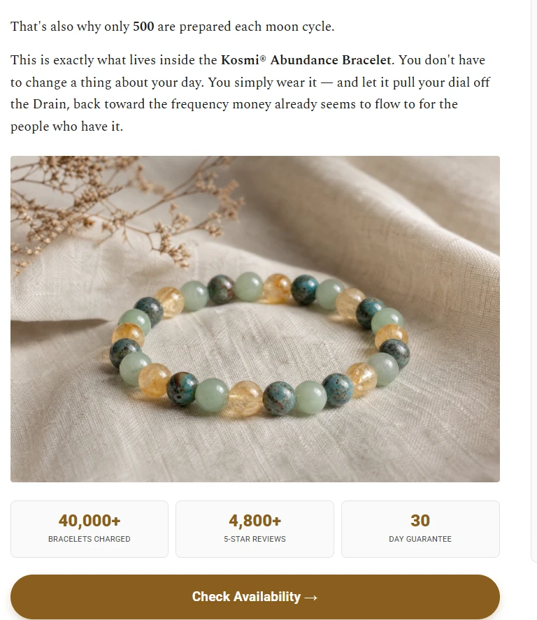 Le Bracelet Abondance Kosmi posé sur un tissu de lin
